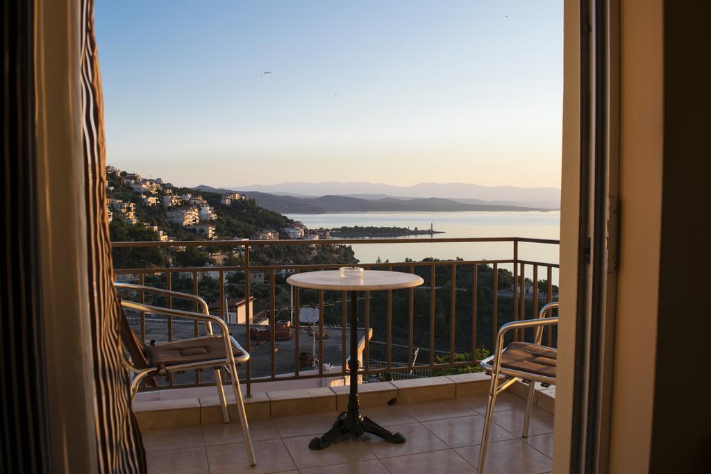 Hotel Milton Mavrovoúnion الغرفة الصورة