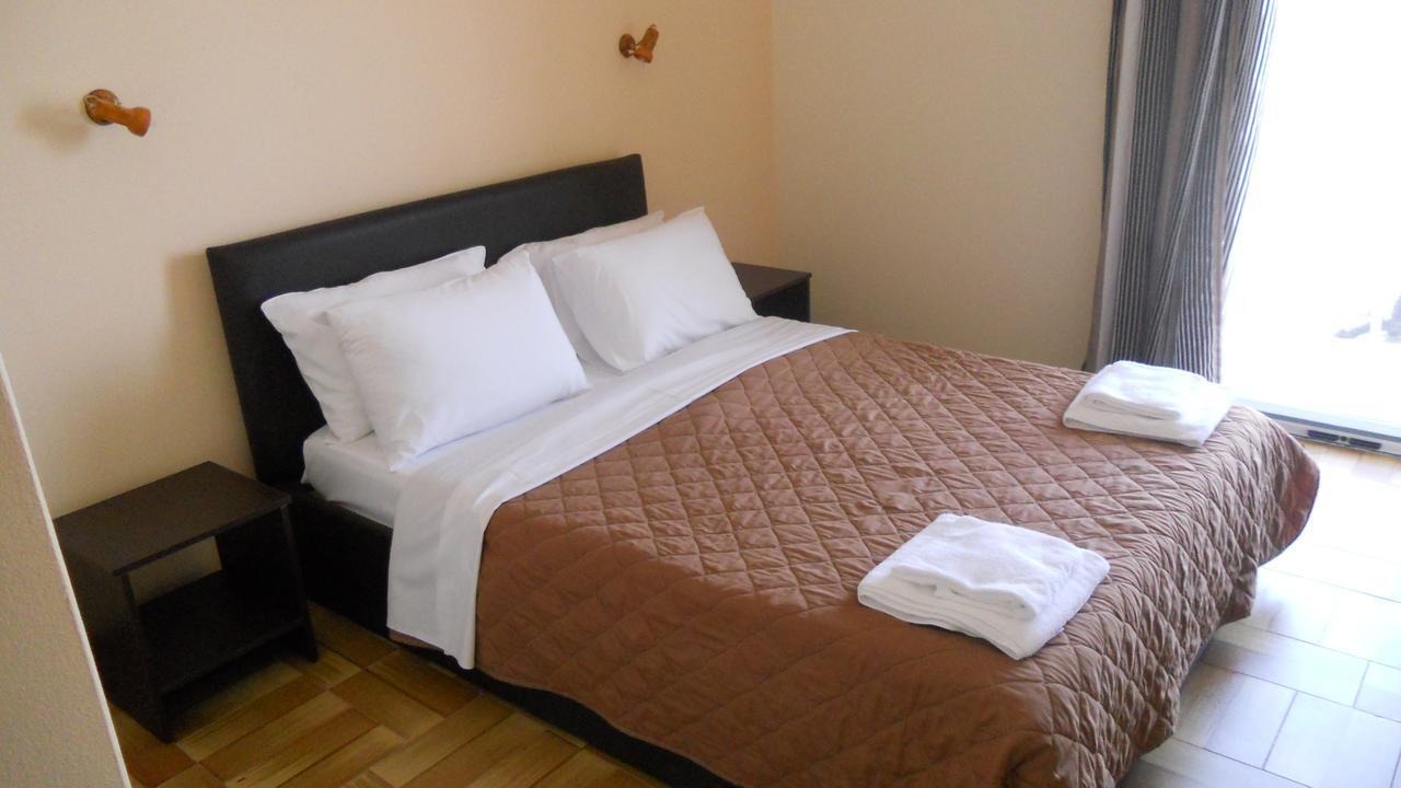 Hotel Milton Mavrovoúnion المظهر الخارجي الصورة