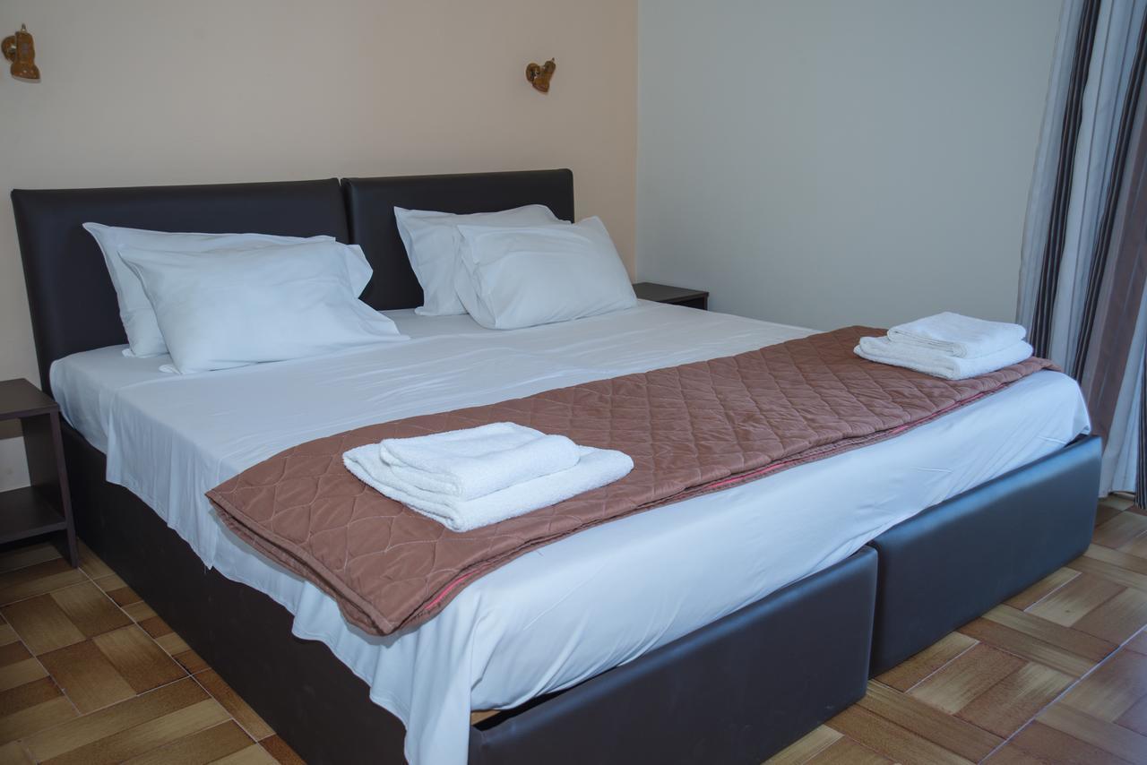Hotel Milton Mavrovoúnion المظهر الخارجي الصورة