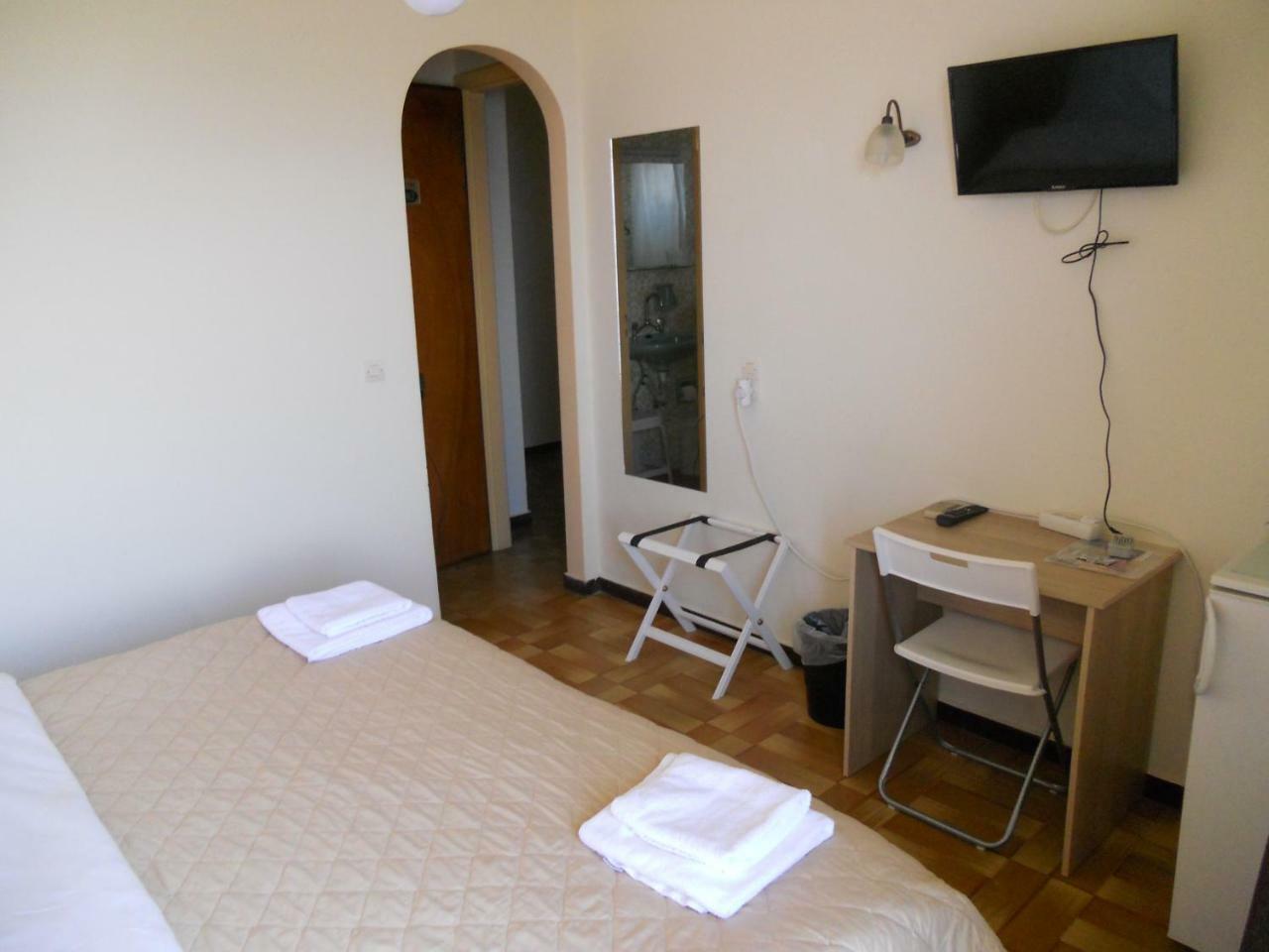 Hotel Milton Mavrovoúnion المظهر الخارجي الصورة